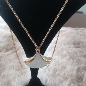 Vntage Mid=Century 1970"s Necklace Pre-Owned